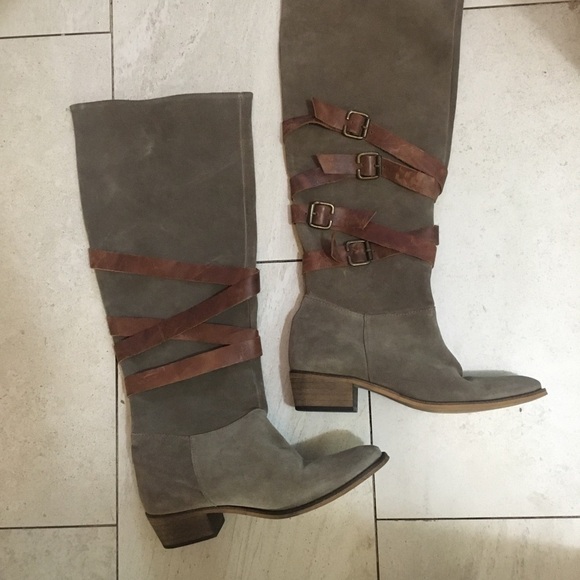 𝅺kg Sloucy Knee High Boots - Picture 3 of 15